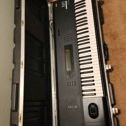 Korg M1 BUEN ESTADO