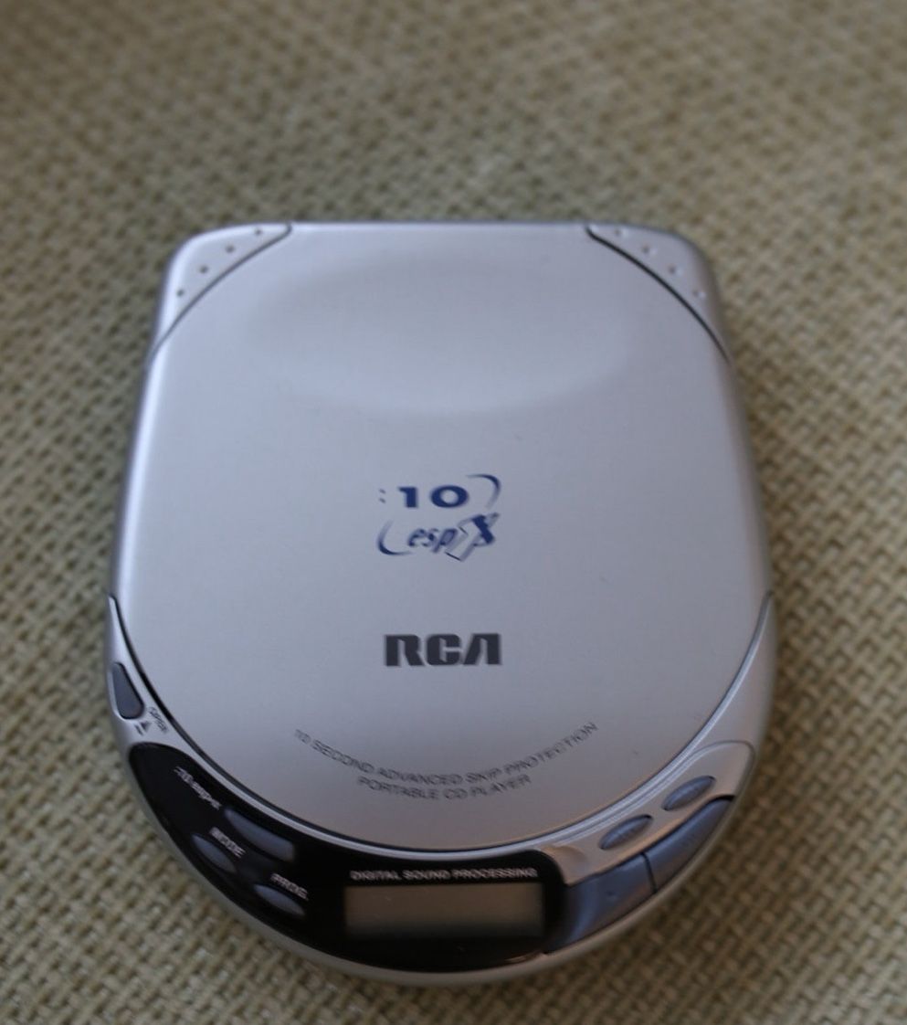 RCA RP2212 Portable CD Player