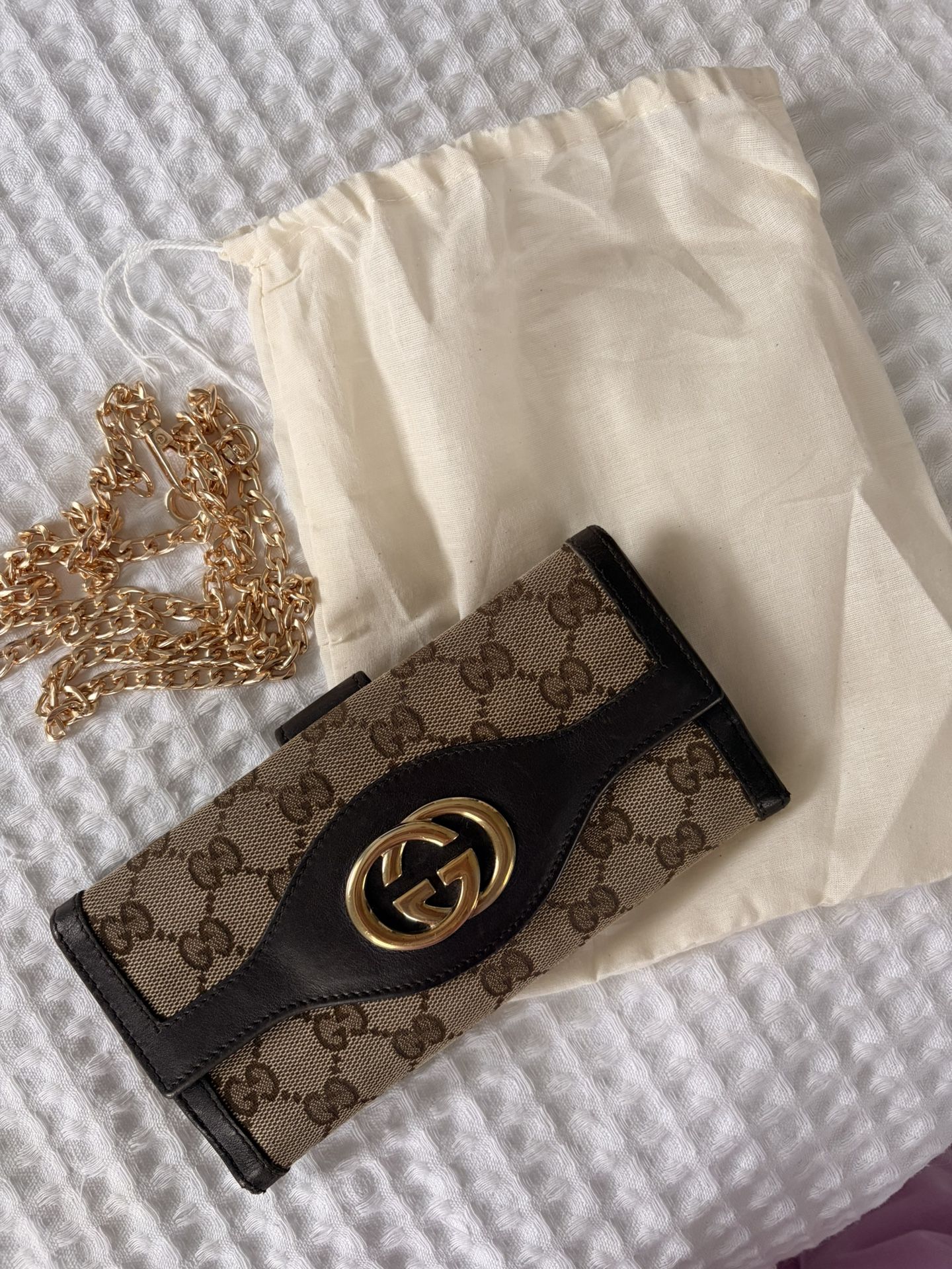 Gucci Wallet and Gold Should Strap