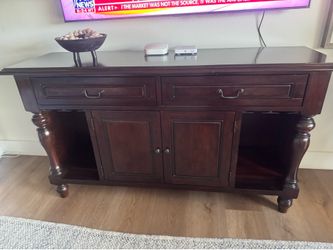 Pottery Barn  Consoles .