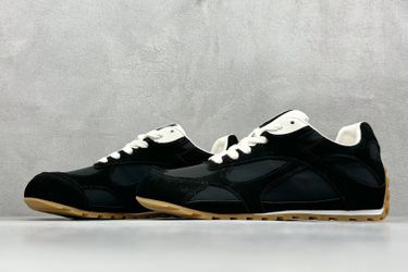 B.OTTEGA V.ENETA Orbit Runner