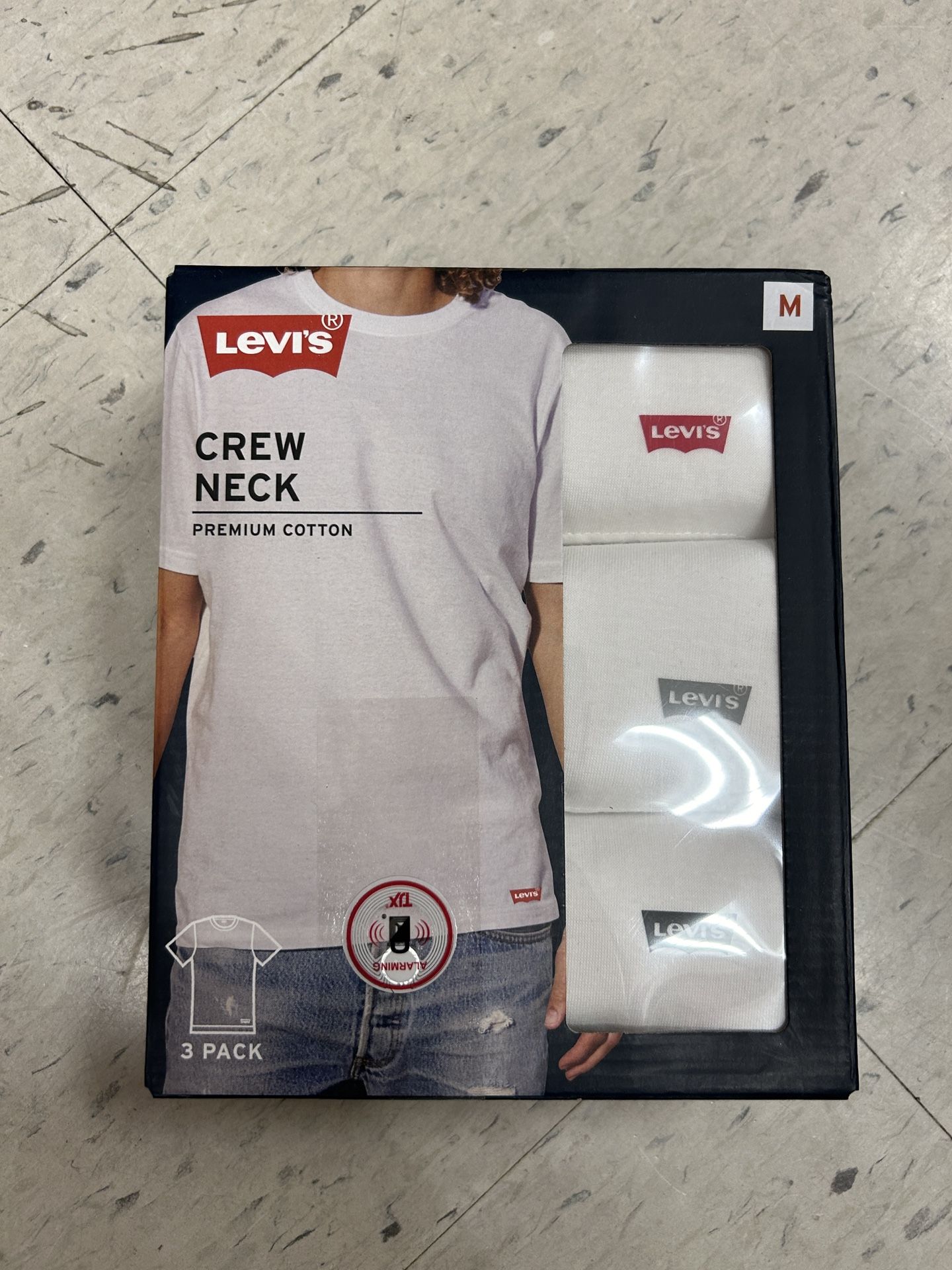 NWT Levi’s men’s crew neck tshirt 3 pack size M