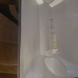 Large growth hood with 600 watt metal halide or high pressure sodium light