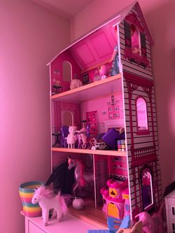 X-Large wooden dollhouse brand new🔥
