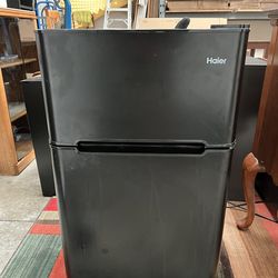 Haier 3.2 Cu Ft Two Door Refrigerator with Freezer HC32TW10SB, Black