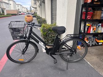 Rechargeable Beach Cruiser Style E-Bike with Basket