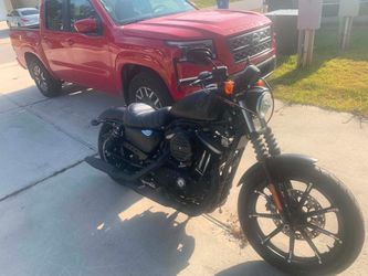 2019 harley davidson iron 883 only 240 miles clean title