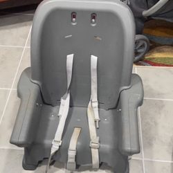 Children’s  High chair 