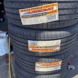 235/55ZR18 Set Of 4 Arroyo New Tires 