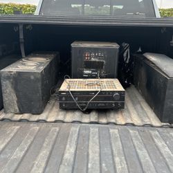 Yamaha Receiver And Speakers 