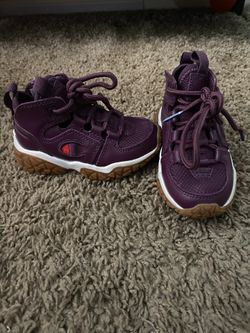Size 5c boy shoes