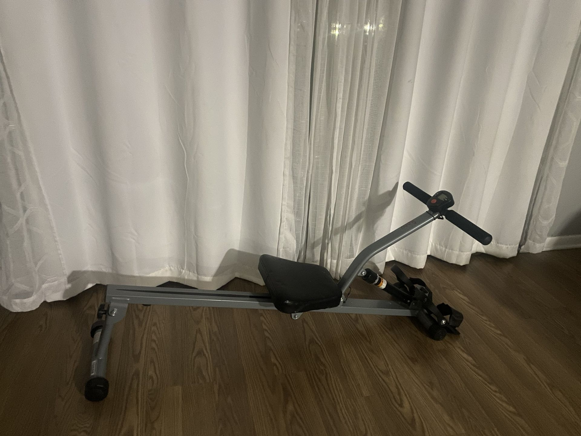 Rowing Workout Machine For Men And Women 