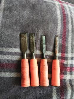 Wood carving chisel set