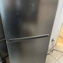 Refrigerator 24 Inches 