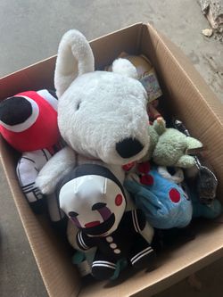 Mixed Lot of Stuffed Animal Plush Toys