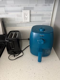 Teal Compact Air Fryer with Dial Controls