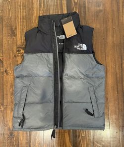 North face Vest Size M 80$