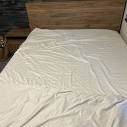 Queen Bed Set From Ashley