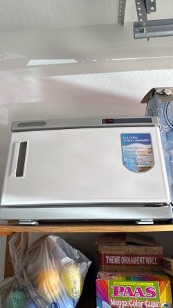 Towel warmer