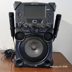 Singing Machine Fiesta Voice Karaoke System – Great Condition!