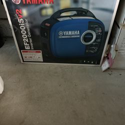 2 Yamaha EF 2000 ISV2 Inverters. 