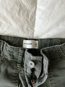 Girls jeans/Pants for School