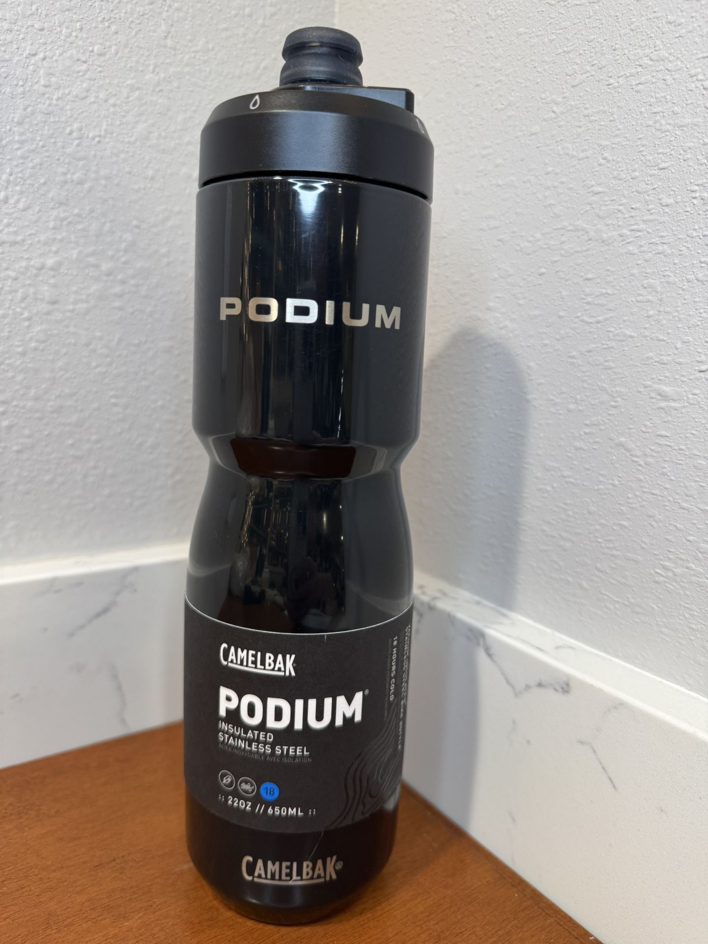 NEW Camelbak PODIUM Stainless Steel 22oz. Bike Bottle Double-Wall Black