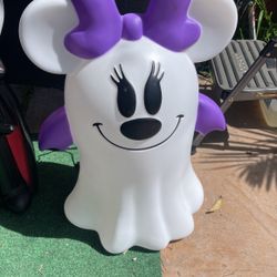 Disney Minnie Mouse Ghost Halloween Decor Light Up 