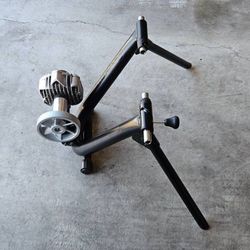 Saris Fluid2 Bike Trainer – Ride Indoors, Rain or Shine