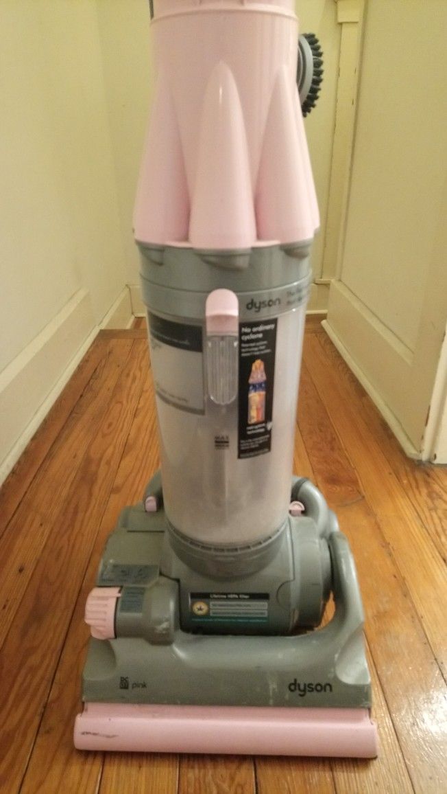 Dyson DC07 All-floors Cyclone Upright Vacuum Cleaner
