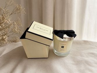 Jo Malone English Pear & Freesia Candle (full size)
