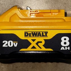 DeWalt 8 Ah Battery 