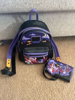 Halloween stitch loungefly backpack with matching wallet.