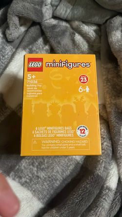 Lego mini figures