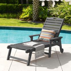 LUE BONA Outdoor Chaise Lounge, 79'' Oversized HDPS Chaise Lounger, 5 Positions Adjustable Lounge Chairs, Pool Lounge Chair with Wheels for Poolside, 