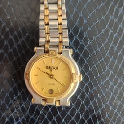 Gucci Ladies Watch