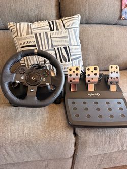 Logitech G Racing Wheel and Pedals for Xbox/PC
