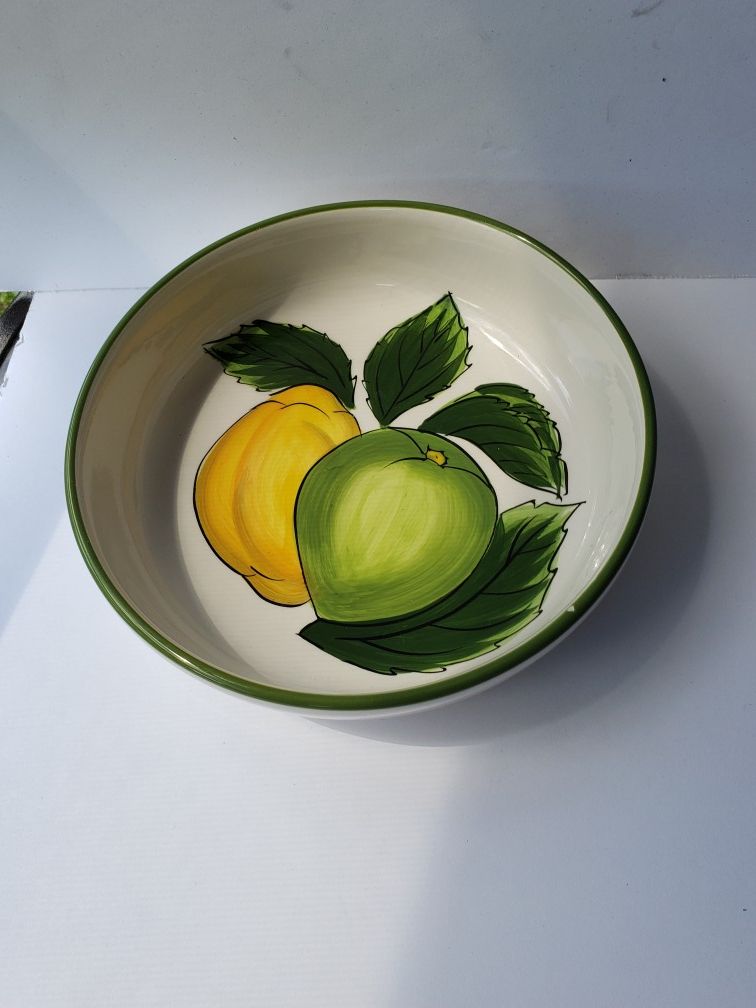 Tabletops Gallery Lemon Wreath Bowl