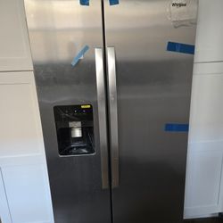 NEW 24.57 Cuft Stainless Steel Whirlpool Fridge