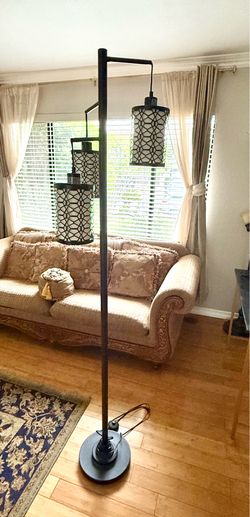 Floor lamp