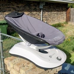 Mamaroo Baby Swing