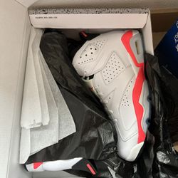 White & Infrad Retro Jordan 6