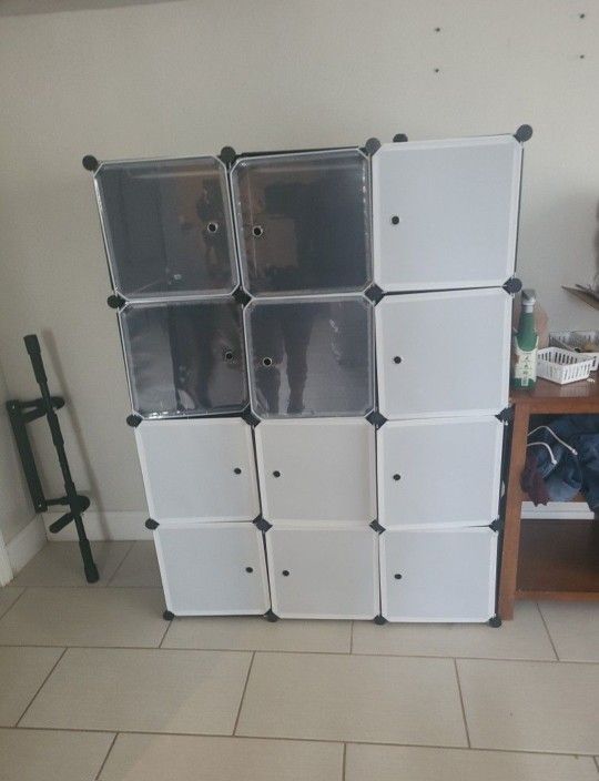 Cube Closet