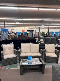 🔥Hot Deal🔥Brand New Patio Loveseat with two chairs and coffee table