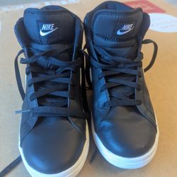 Nike Men's Size 7