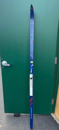 Fischer Fibre Crown Classic XC Cross Country Skis 190cm w/ Rottefella NNN Bindings
