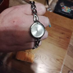 Women's watch in good shape