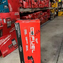 MILWAUKEE M18 CORDLESS 21 MM RANDOM ORBITAL POLISHER $319
