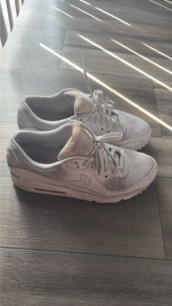 Nike Air Max 90 Triple White Sneakers