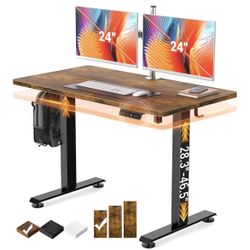Desk W/Chair